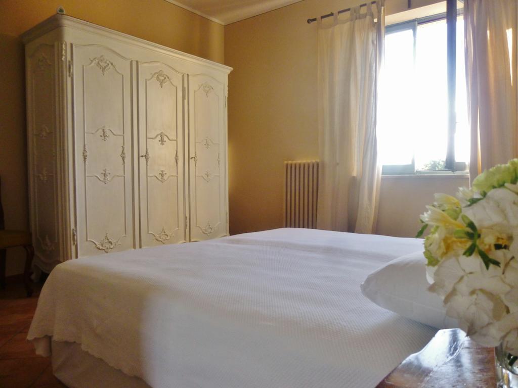 Tenuta Ajrale Vigone Oda fotoğraf